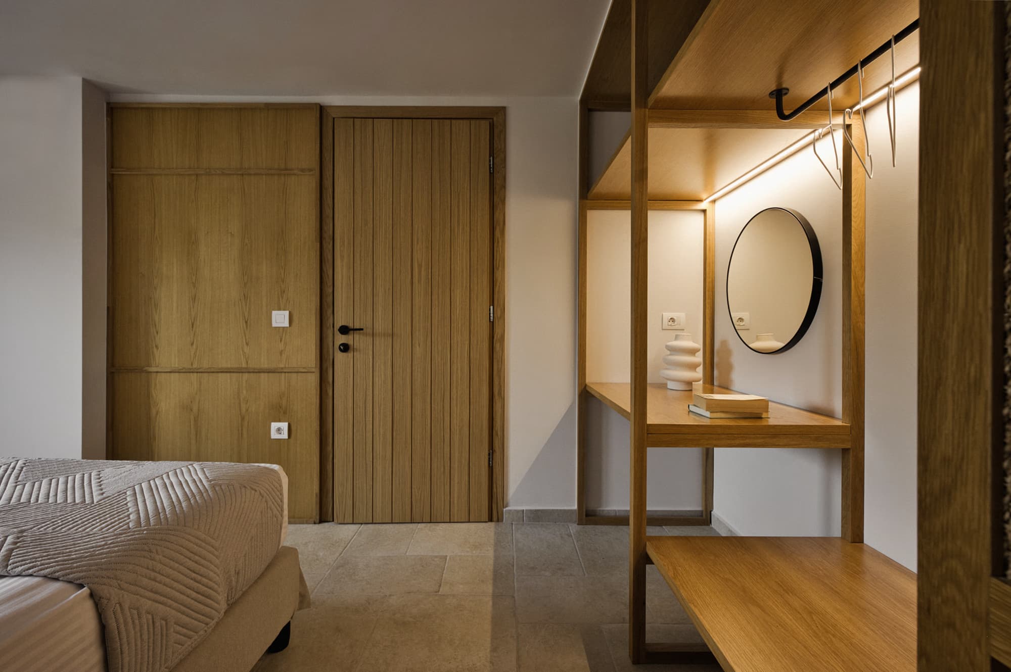 Revello Villa 1 bedroom with oak doors and open shelving